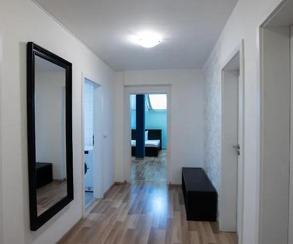 Old Spirit Apartmanhotel