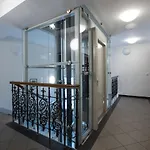 欧德斯坦德公寓式酒店 3* 布拉格