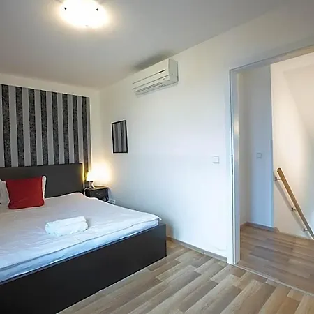 Old Spirit Aparthotel