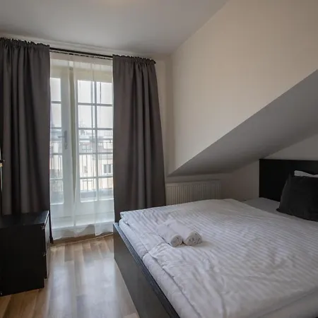 Old Spirit Hotel apartamentowy 3*